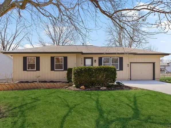 2606 Cherokee Rd, Harrisonville, MO 64701