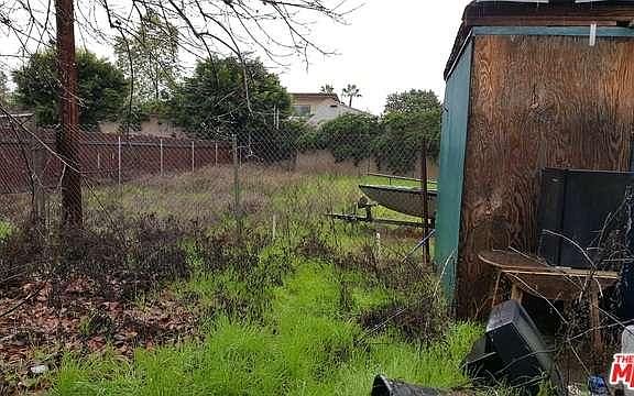 5th image of 352 Santa Mariana Ave