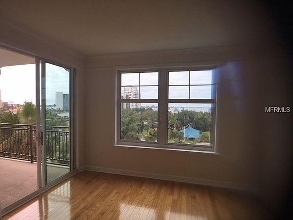 3rd image of 750 N Tamiami Trl Unit 517