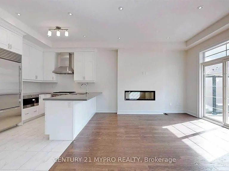 9374 Kennedy Rd — Photo 9