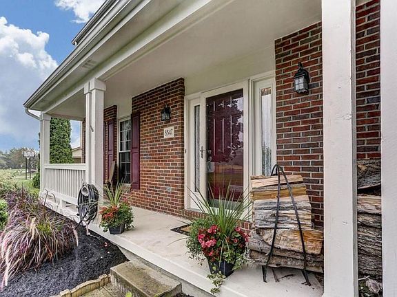 5th image of 8547 Landseer Dr