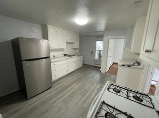 105 Cross St #1R, Southbridge, MA 01550