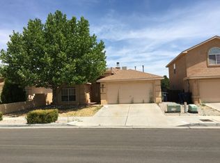 6209 Amberside Rd NW, Albuquerque, NM 87120