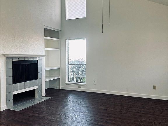 2nd image of 4855 Palos Verdes Dr