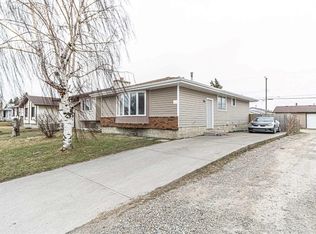 121 E Margate Close NE, Calgary, AB T2A3E5