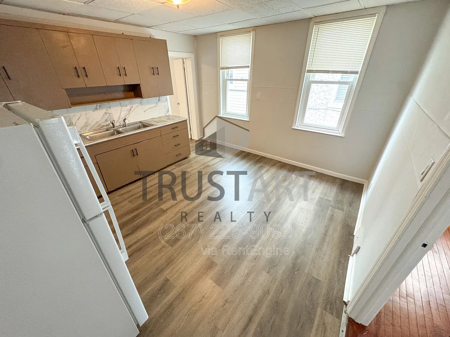 3 bed, 1.0 bath, $1,545 — Photo 2