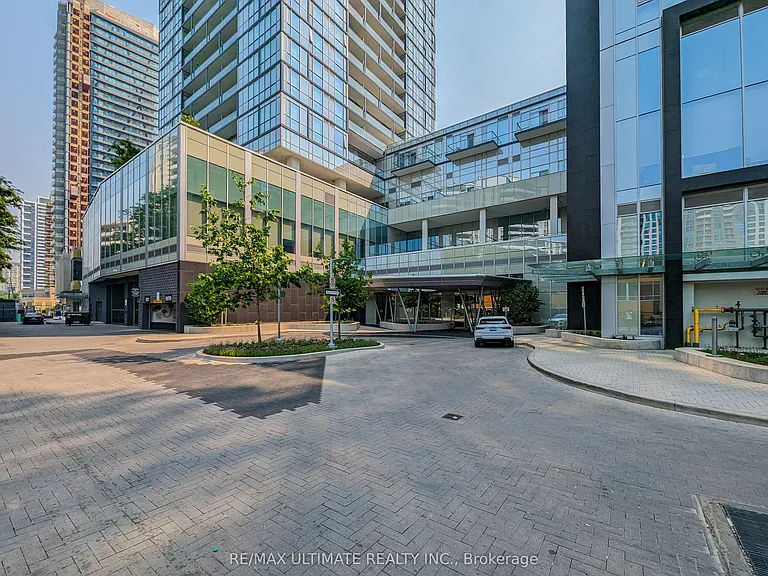 5180 Yonge St #1412 — Photo 2
