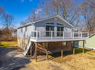 6028 Melbourne Ave, Deale, MD 20751