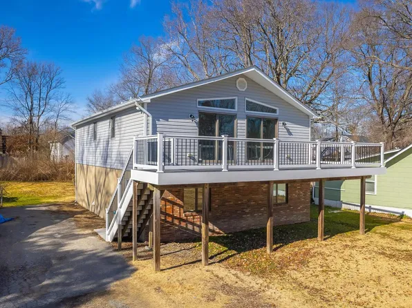 6028 Melbourne Ave, Deale, MD 20751