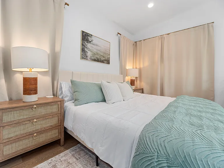Carlton Oaks Dr — Photo 5