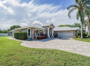 105 Day Dr, Sebastian, FL 32958