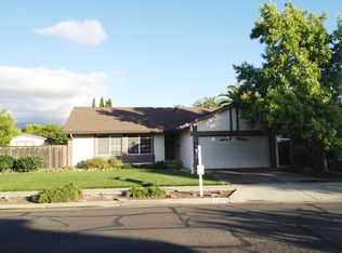 2820 Minert Rd, Concord, CA 94518