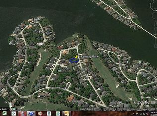 71 Fairway Park, Montgomery, TX 77356