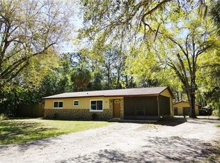9658 W Poplar St, Crystal River, FL 34428