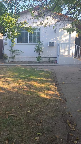 4026 1/2 Sterling Way Photo 1