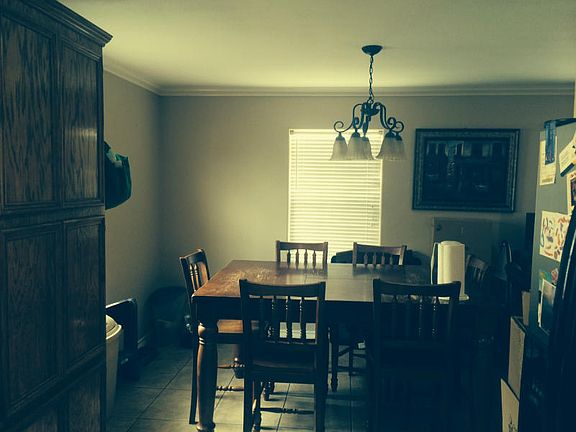 3rd image of 1611 Amber Dr