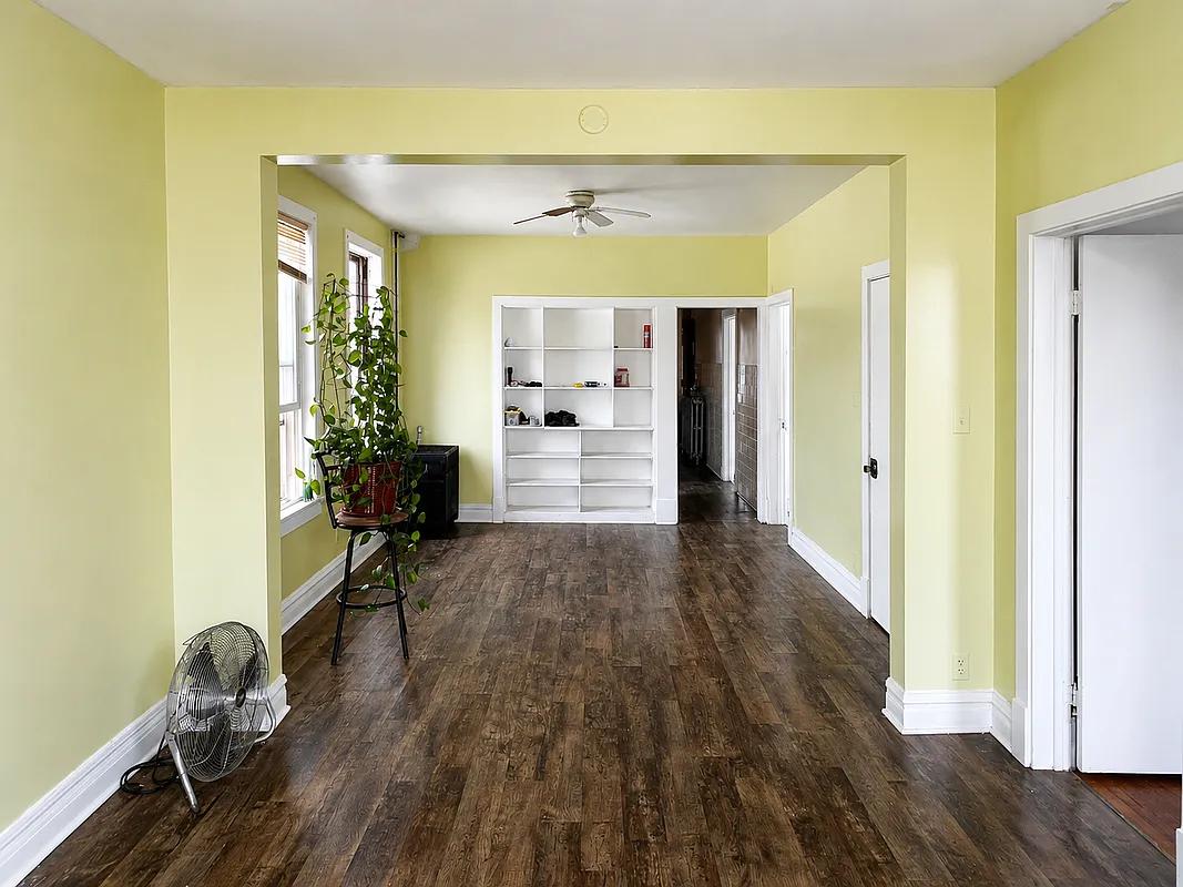 3 bed, 1.0 bath, 850 sqft, $1,750 — Photo 3
