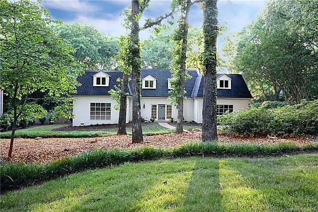 1st image of 3320 Ravencliff Dr