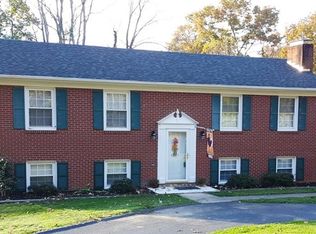 322 Ferndale Dr, Collinsville, VA 24078