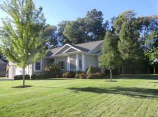 51 Wood Dr, Coldwater, MI