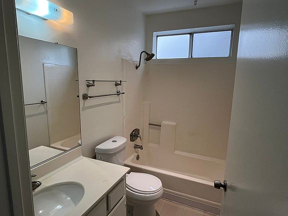 4th image of 11155 Aqua Vista St APT 102