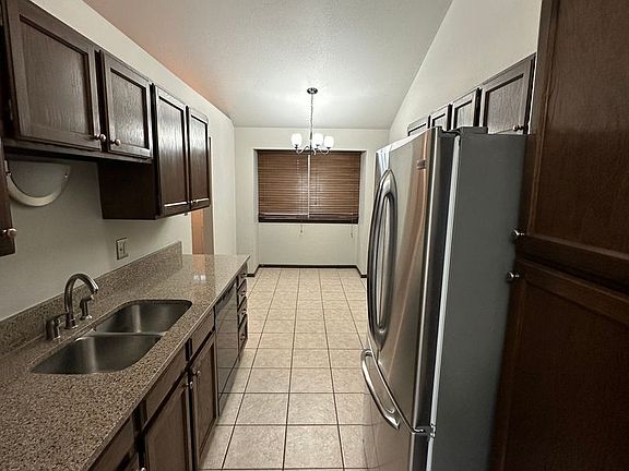 5th image of 4930 E 13th St