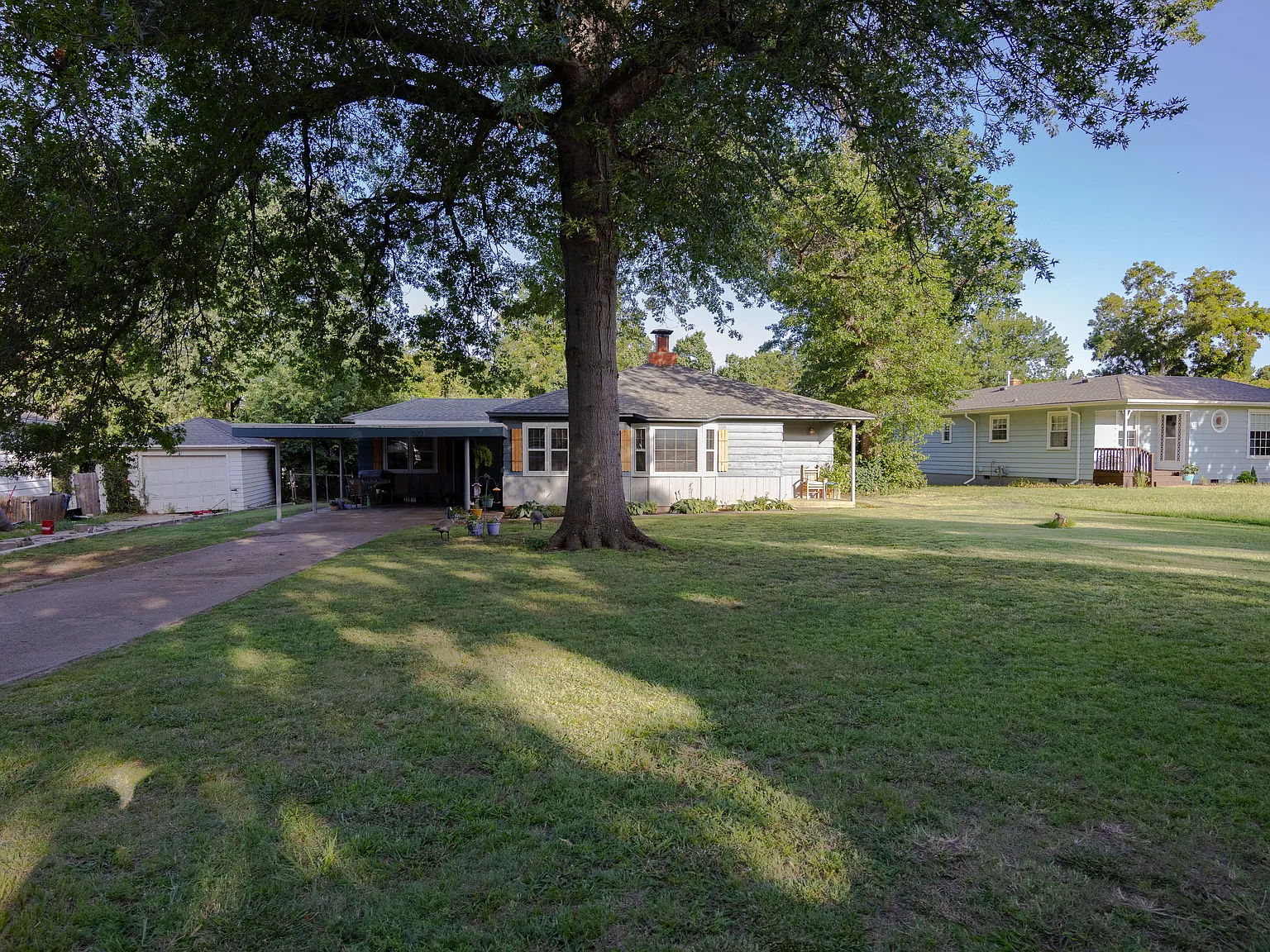 4 bed, 1600 sqft, $1,250 — Photo 2
