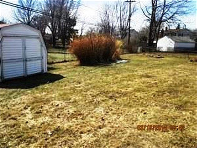 2nd image of 32100 Knobel St