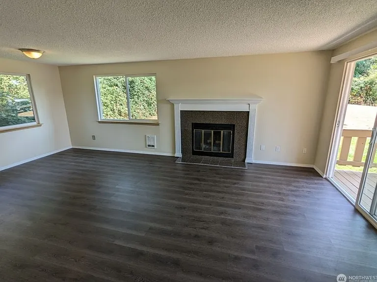 4908 110th Avenue Ct E — Photo 6