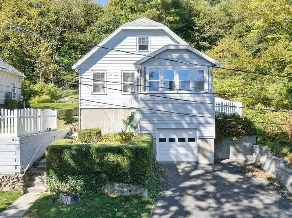 14 Willard St, Waltham, MA 02451