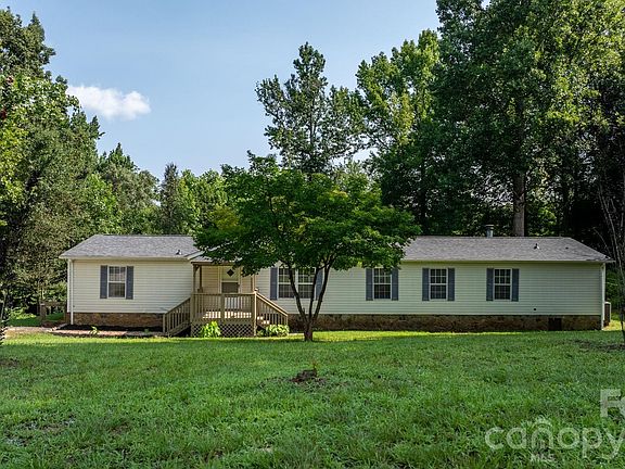 3rd image of 2786 Ridgecreek Dr