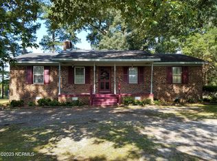 439 Central Dr, Snow Hill, NC 28580