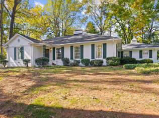 10 Hermitage Rd, Greenville, SC 29615
