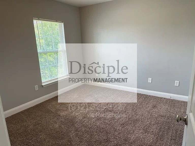 387 Ohara Dr — Photo 42