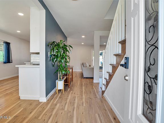 5th image of 926 Talbert Ave