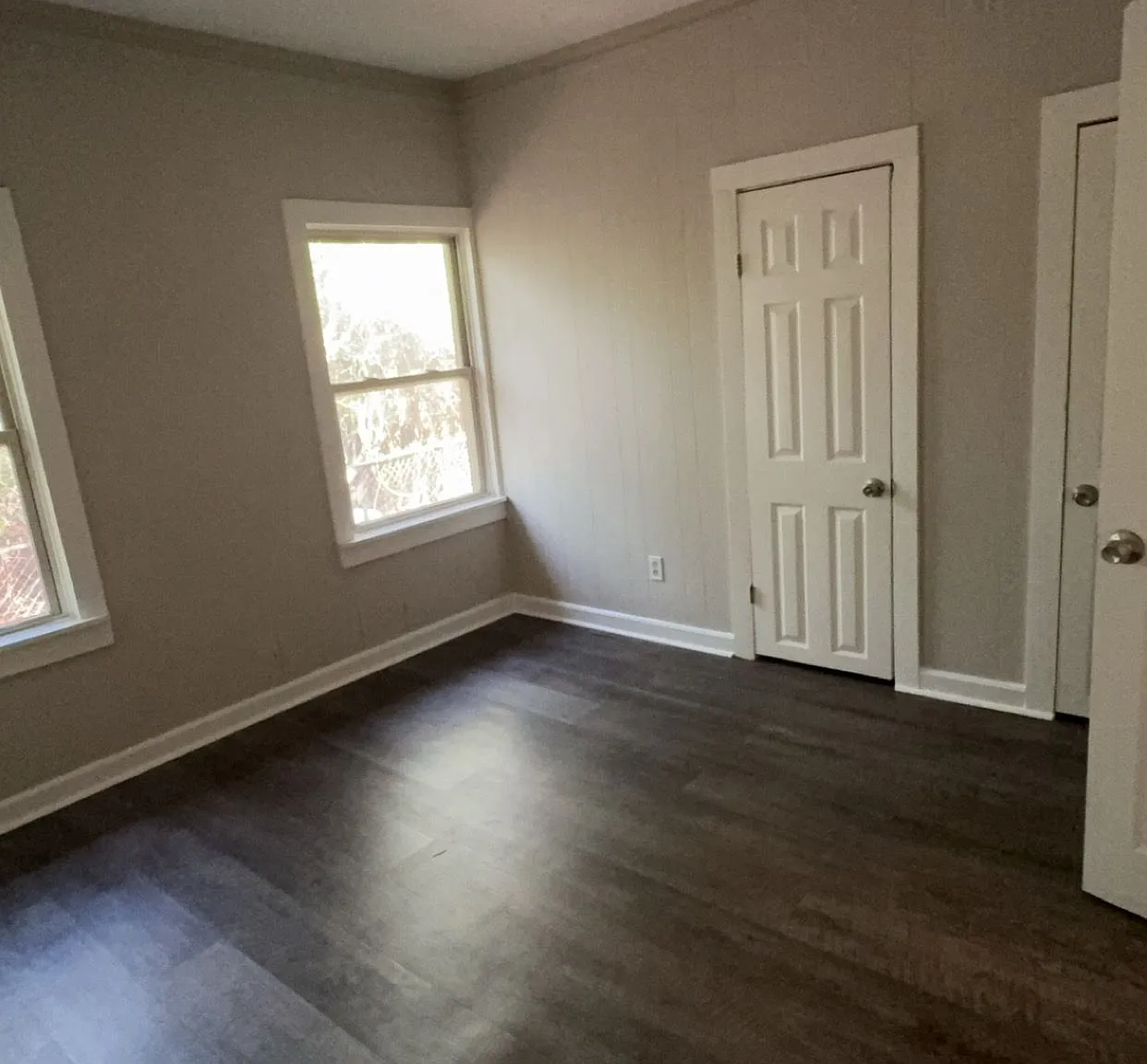 4 bed, 1.0 bath, $1,400 — Photo 4