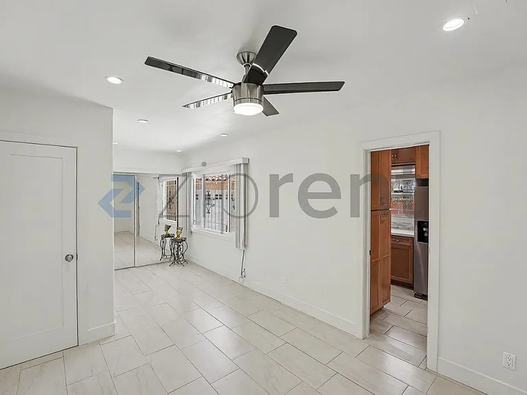 1067 W 83rd St — Photo 17