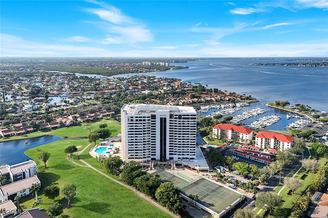 5260 S Landings Dr APT 1409