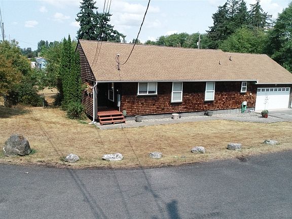 2nd image of 10023 12th Avenue E