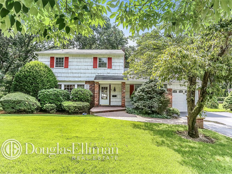 1st image of 102 Gerald Ln
