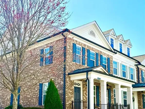 475 Letchas Ln, Alpharetta, GA 30009