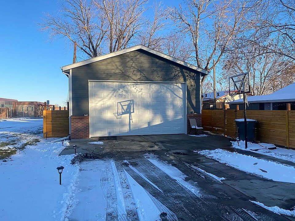 2nd image of 11662 Gilpin St