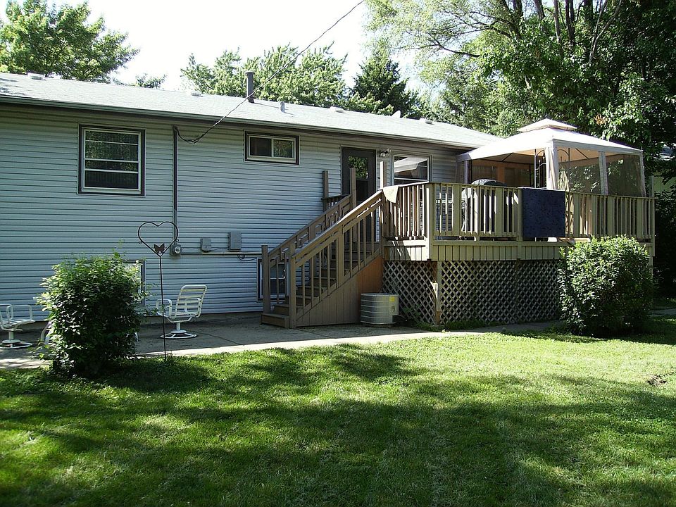 2nd image of 1091 Brookside Ct
