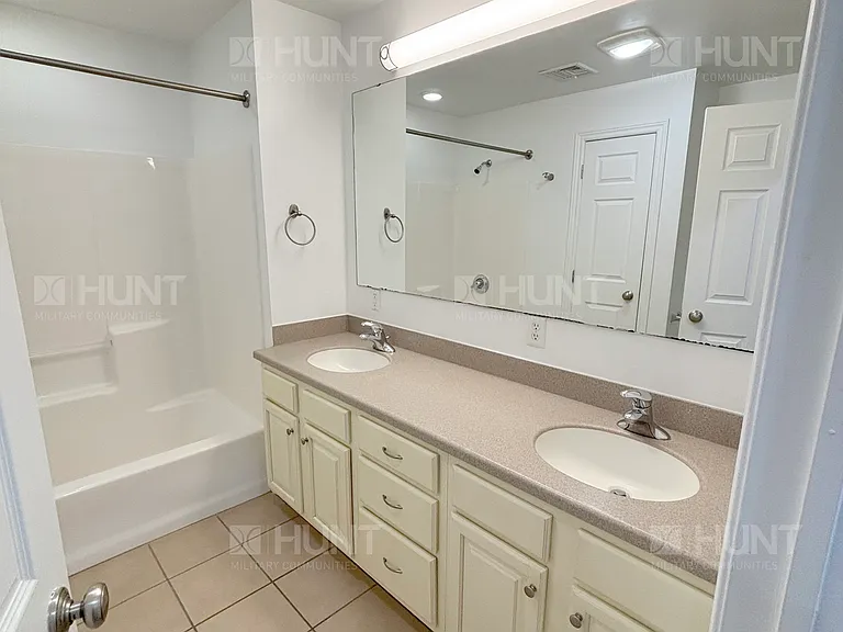 23 Langley Rd — Photo 10