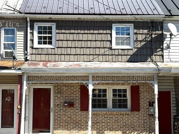 312 N Baltimore Ave, Mount Holly Springs, PA 17065
