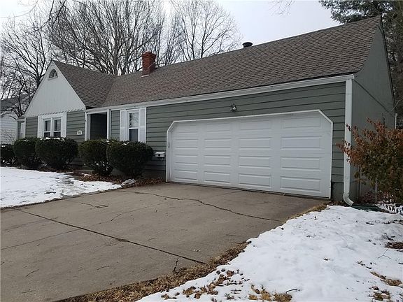 4th image of 5724 Harvard Ave