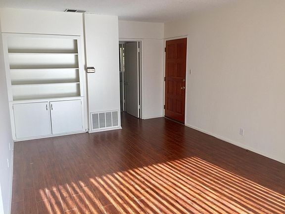 4th image of 11717 Montana Ave APT 207