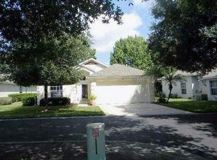 207 Juniper Way, Tavares, FL 32778