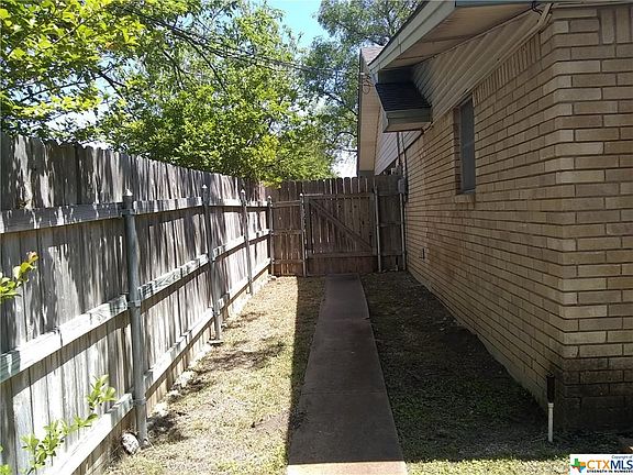 5th image of 1705 Prather Dr