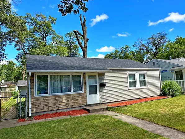 2757 Huntington St, Lake Station, IN 46405